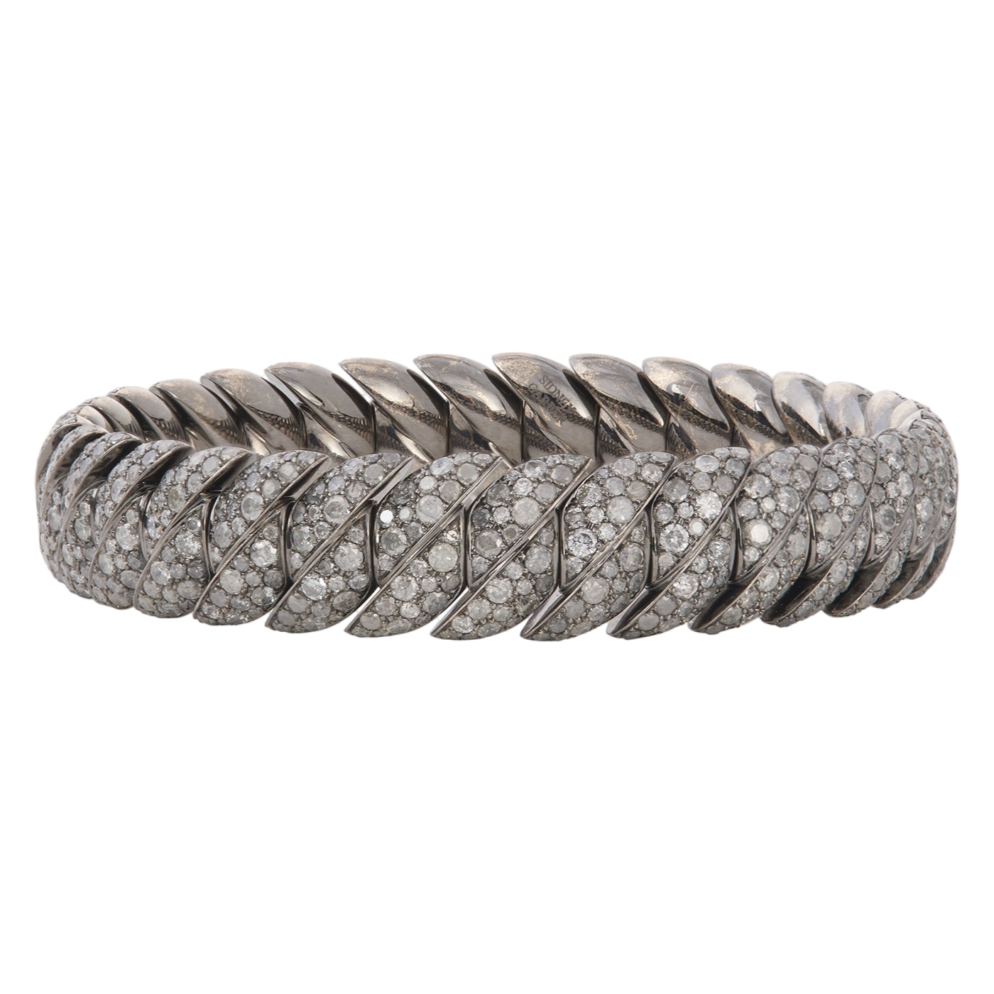 Wave Link Bracelet with Diamonds | White Gold Grey Diamond Pavé / 6.7 in (17 cm) | Bracelets