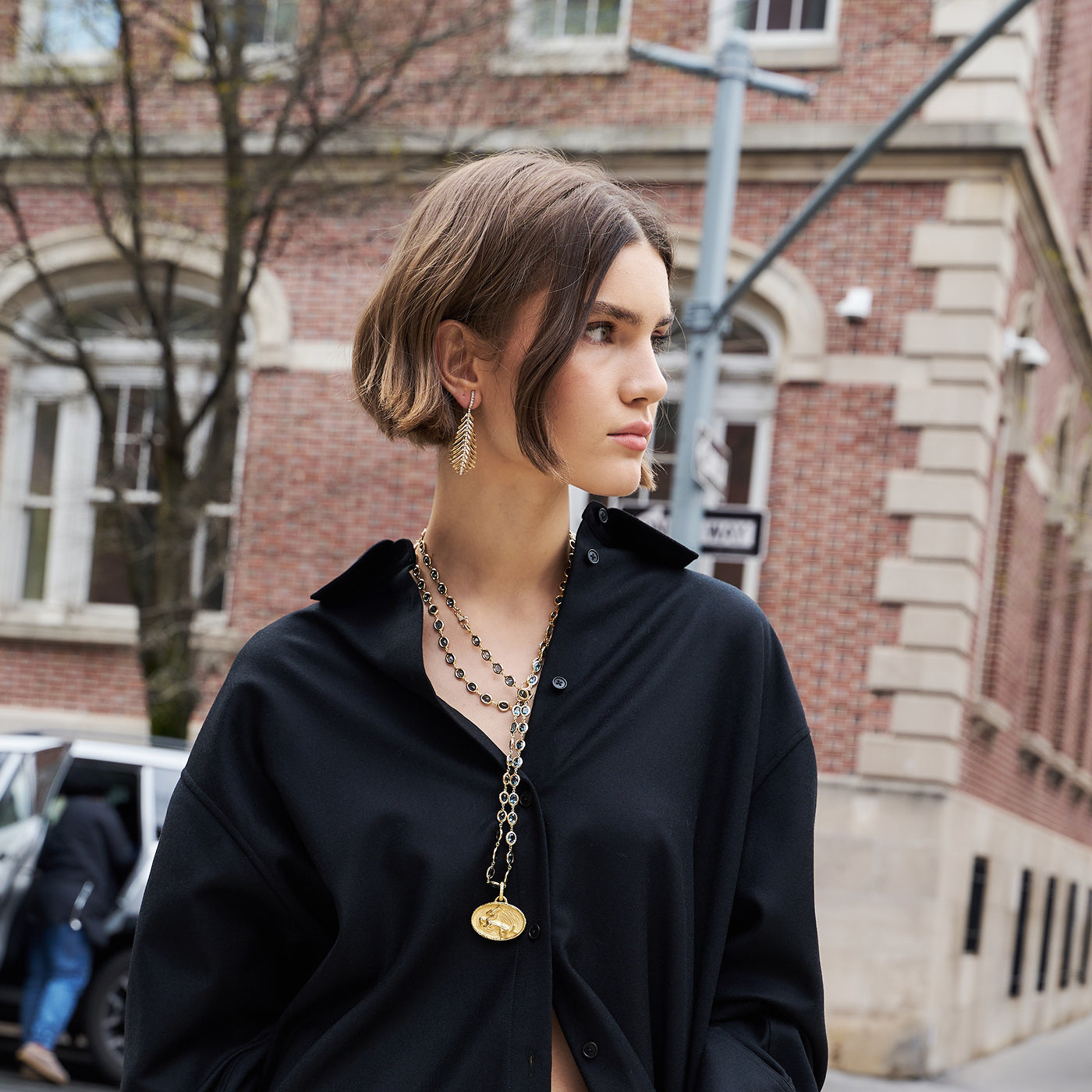 Clover Denim Blue Topaz Necklace