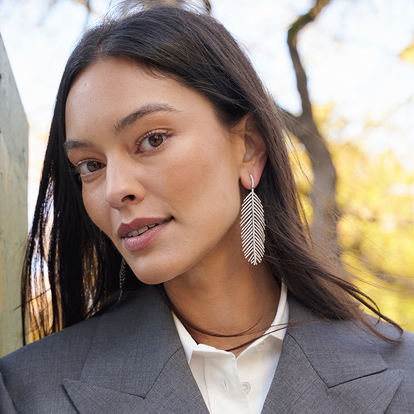 Feathers That Move Earrings with Diamond Pavé