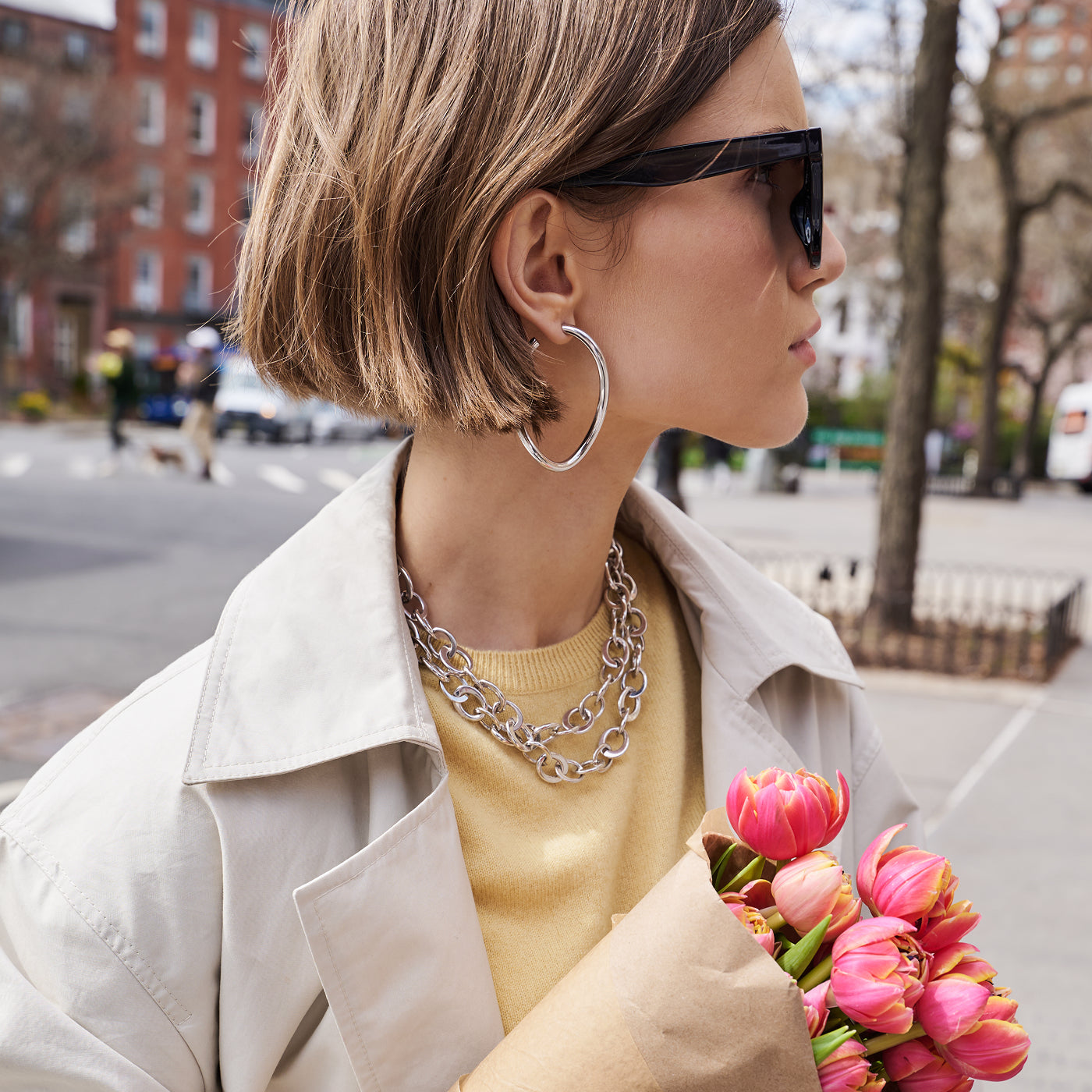 Curved Oval Hoop Earrings