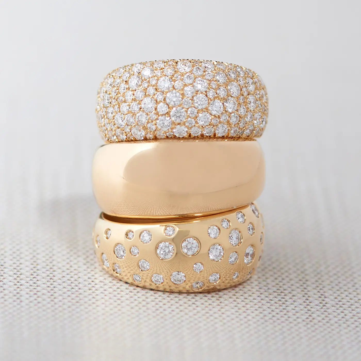 Spotted Soft Volume Ring with Diamonds - Sidney Garber Spotted Soft Volume Ring with Diamonds - Sidney Garber