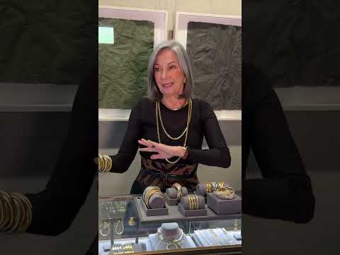 A video with Brooke Garber where she tells the history of the Rolling Bracelet and how to style them.
